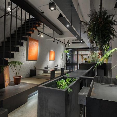 Hii-Hubs B&B Tainan Exterior photo