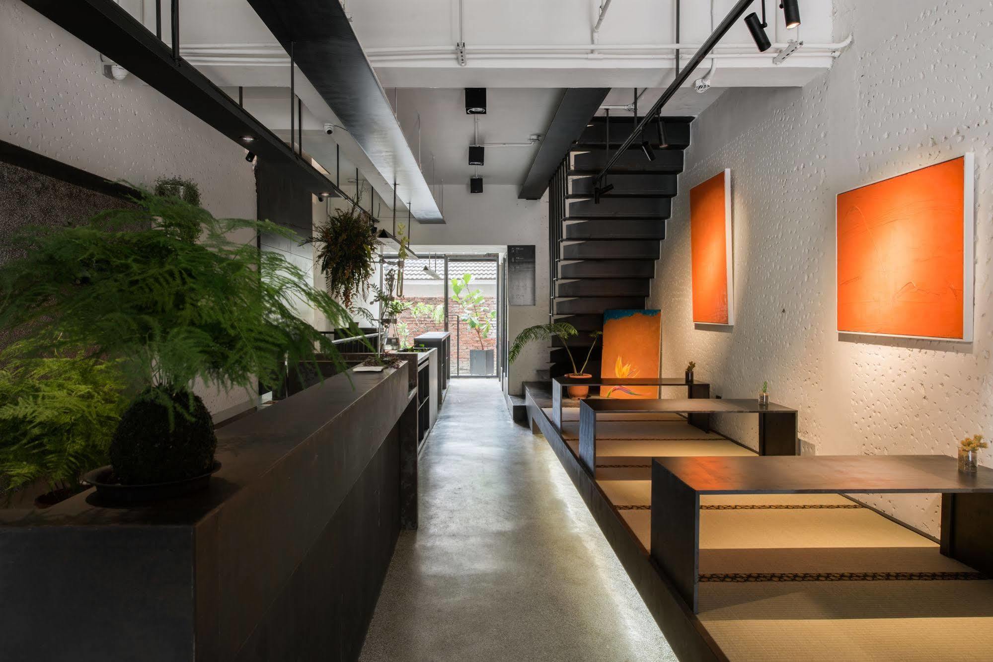 Hii-Hubs B&B Tainan Exterior photo
